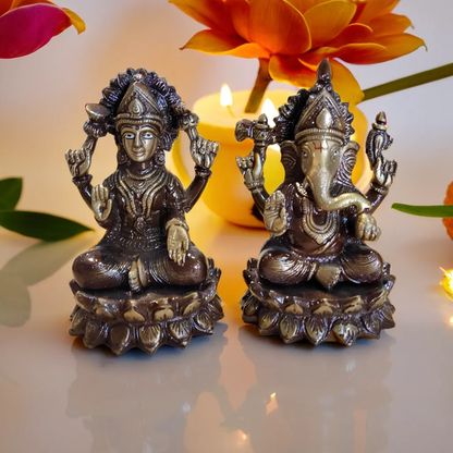 Lord Ganesha and Goddess Laxmi