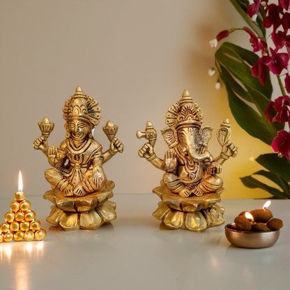 Lord Ganesha and Goddess Laxmi Idol | Made with Pure Brass | 5"